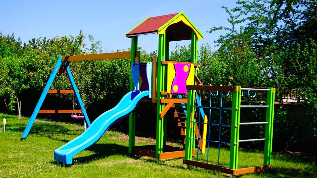 Вила Релакс - Villa Relax Sokolovo Luaran gambar